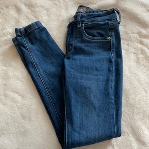 Just USA medium wash skinny jeans